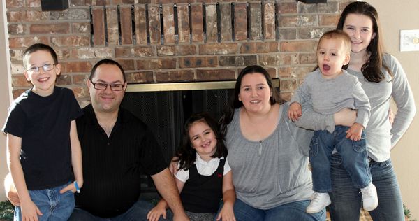 Pete, Sharon and the Roberto Family